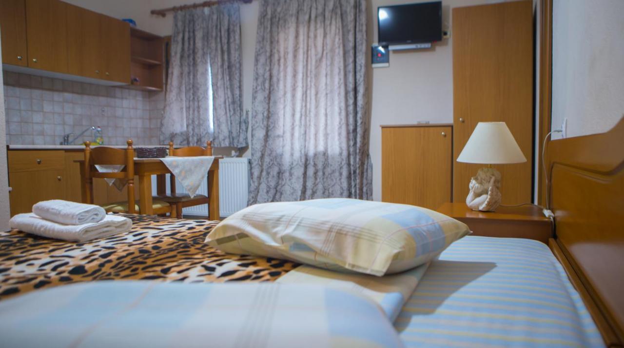 Avgi Apartman Káto Loutrákion Kültér fotó